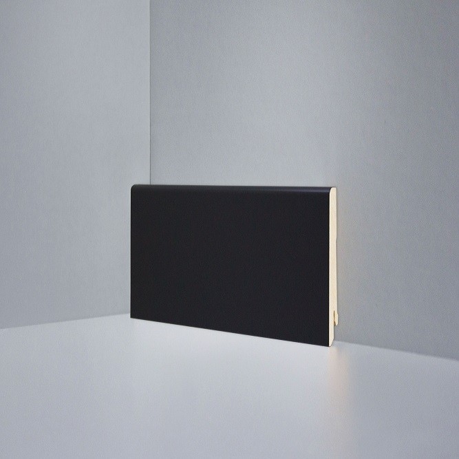 Плинтус Deartio МДФ U 101-80 (80х16х2050) Черный фото 1 &mdash; ПетроПол