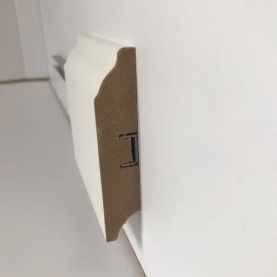 Плинтус МДФ Grisard  профиль B, пленка пвх (2400х82x16) фото 1 &mdash; ПетроПол