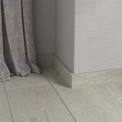 Плинтус FineFloor 1971 / 2071 Дуб Капри &mdash; ПетроПол