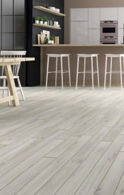 Ламинат Epi Solid Plus S701 Дуб Платон &mdash; ПетроПол